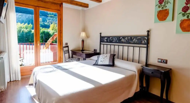 Четырёхместный номер Standard Hotel Flor De Neu