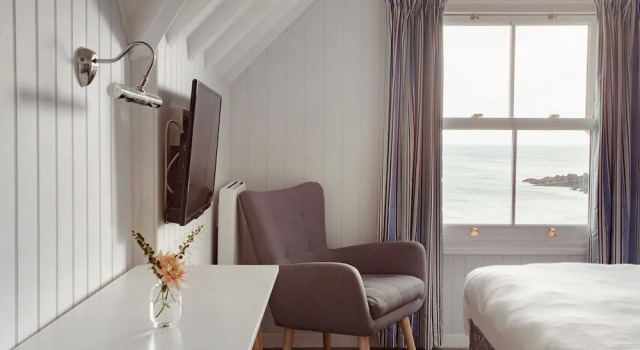 Двухместный номер Standard с видом на залив The Bay Hotel