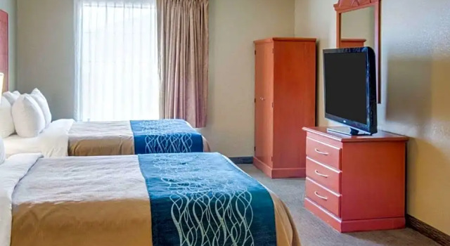 Шестиместный люкс Comfort Inn & Suites El Dorado
