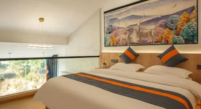 Семейный люкс Дуплекс Huashijian Homestay
