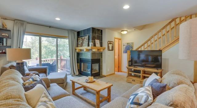 Апартаменты с 3 комнатами с балконом Downtown Winter Park Townhouse 3 Mi to Ski Resort!