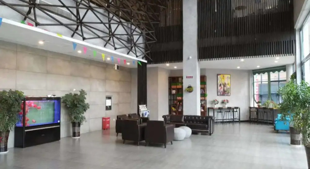 Sotel Cultura Hotel Huangguoshu Branch, Rezerwuj Hotel Hotele 3-gwiazdkowe w Anshun, 3*