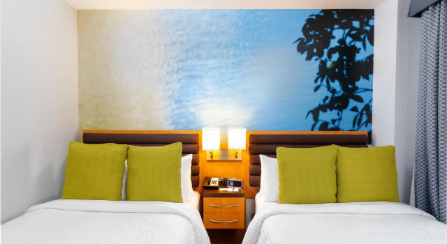 Четырёхместный номер Standard Hotel Indigo Baton Rouge Downtown by IHG