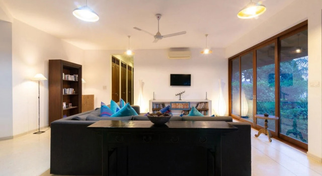 Elevated Villa Overlooking Tranquil Koggala Lake