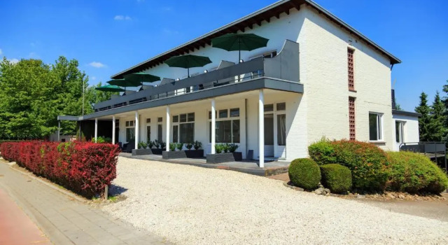 Hermes Appartementen, Rezervovat Hotel Hotely v Limburg s parkováním, Parkování