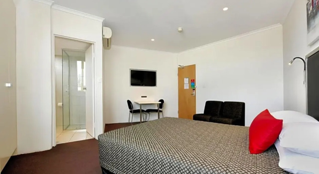 Номер Deluxe Atlantic Tower Motor Inn
