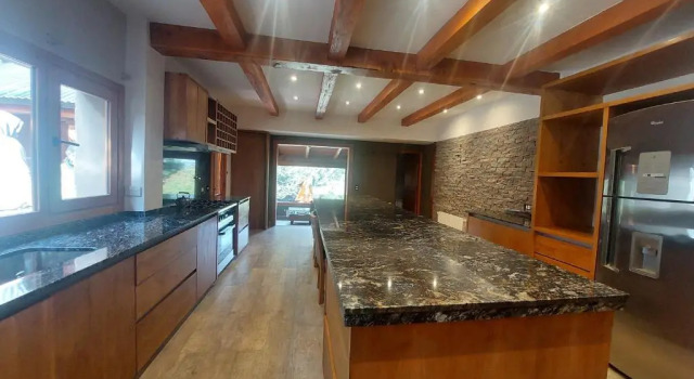 Коттедж Cabañas Villa Labrador con costa de lago