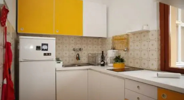Flat near the beach and Faro Rosso in Lignano, Book Hotel Lignano Sabbiadoro Friuli Venezia Giulia