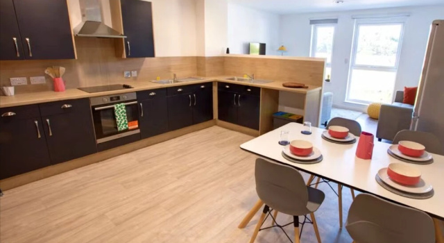 Vibrant Rooms in ABERDEEN - SK - Campus Accommodation, Забронировать Хостел Хостелы Абердина, Хостел