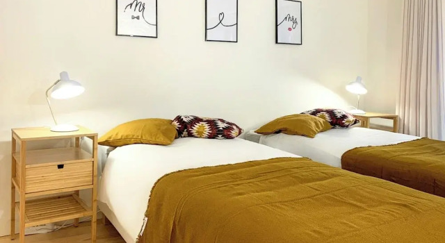 Апартаменты Bucks4 Fantastic 1BD + 1 Triplex Next to Ribeira
