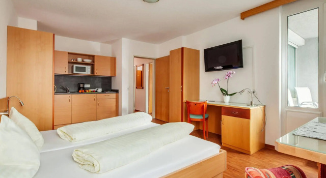 Hotel Zillertal, Забронировать Отель Отели Инсбрука 3 звезды, рядом с Университет Инсбрука, 3*