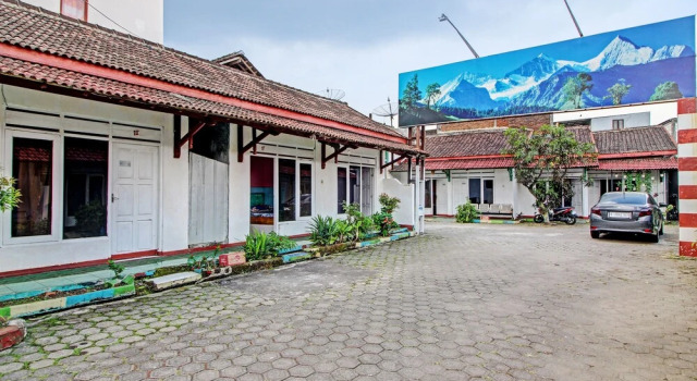 Hotel O 4 Saudara Hotel
