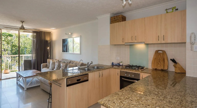 The Village at Burleigh, Prenota Appartamento Hotel a Queensland con parcheggio, Parcheggio
