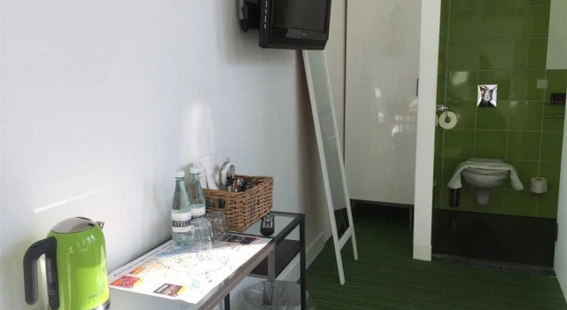 Bell's Rooms & Suites, Забронировать Отель Ауд-Зяуд Амстердам, рядом с Музей фотографии FOAM