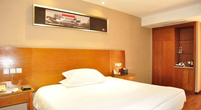 The Posh Hotel, Book Hotel Hoteller i Pingxiang med parkering, Parkering