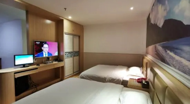 Люкс Deluxe Pingnanxiandiwangbianjiejiudian
