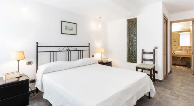 Апартаменты Penelope Seaview Apartment