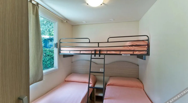Albatross Mobile Homes on Camping Cisano & San Vito S. p. A, Забронировать Кемпинг Отели Бардолино 3 звезды, рядом с The Olive Oil Museum, 3*
