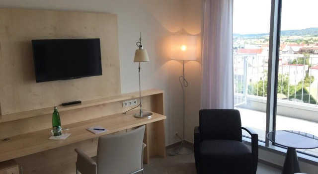 Hotel Erwin Junker, Book Hotel Holice Pardubice Region