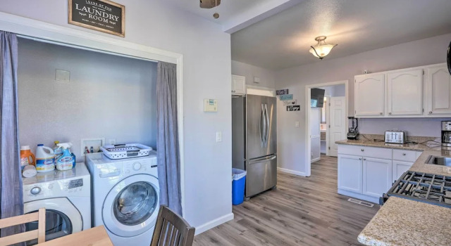Коттедж Pet-friendly Sacramento Home ~ 5 to Downtown!