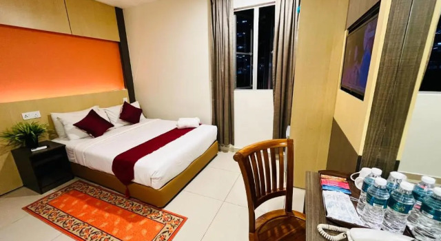 Двухместный номер Deluxe (window is not guaranteed) City Central Hotel