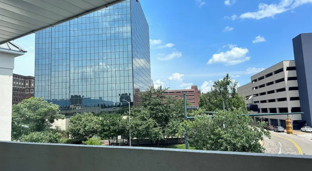 Suite Hotel Bo, a Days Inn by Wyndham Chattanooga Downtown
