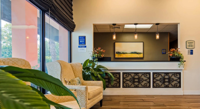Best Western Charleston Inn, Забронировать Отель Отели West of the Ashley с завтраком, Завтраки