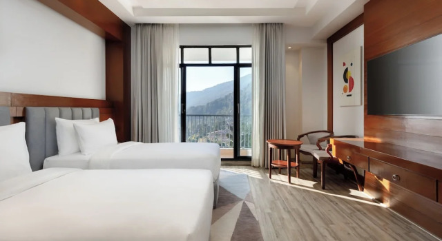 Двухместный номер Standard с видом на окрестности Holiday Inn Resort Kathmandu Budhanilkantha by IHG