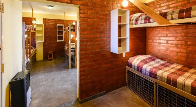 Кровать в общем номере La Tosca Hostel