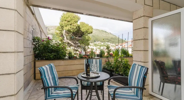 Студия Superior House Apartments Ariva