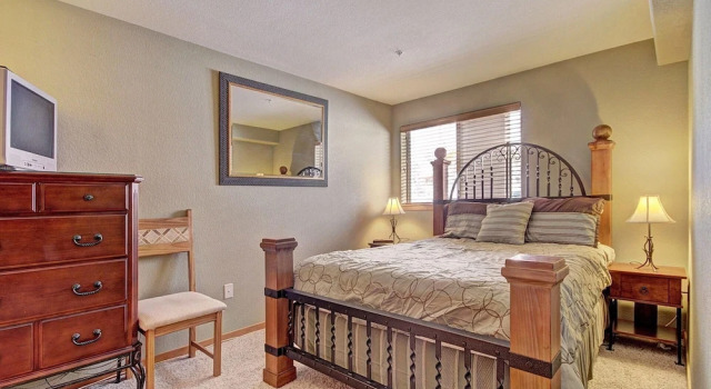 522 Watch Hill Condo, Rezerwuj Apartament Hotele w Vail Ski z parkingiem, Parking