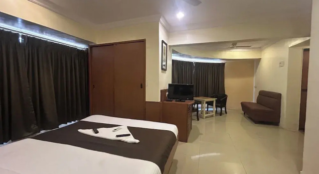 Номер Deluxe Hotel Lucky Near Nesco