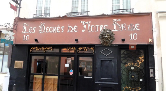 Hôtel les Degrés de Notre Dame, Забронировать Отель 5-й округ: Латинский квартал Париж, рядом с Лувр — Риволи