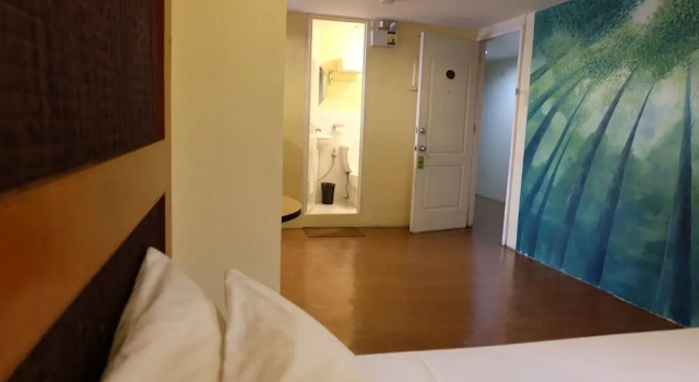 Четырёхместный номер Standard Spaces Hotel Makati