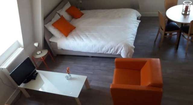 Stadslogement Bij de Sassenpoort, Book Hotel Zwolle Salland