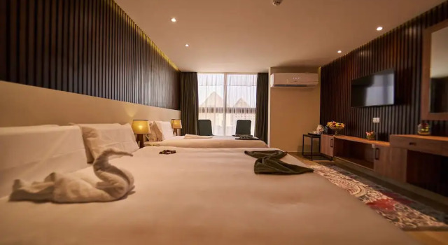 Семейный номер Standard с видом на горы New Pyramid Front Hotel