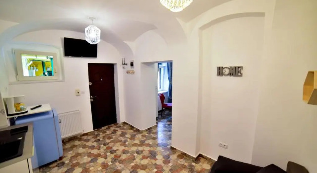 Апартаменты **Best Location** for Good Vibes - City Center