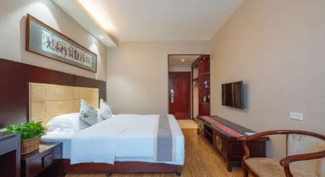 Люкс Deluxe Floral Hotel·Bilian hotel (Longsheng Bus Station)