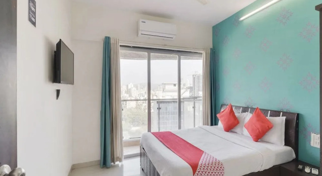 OYO 22920 Executive Skyline Service Apartments
