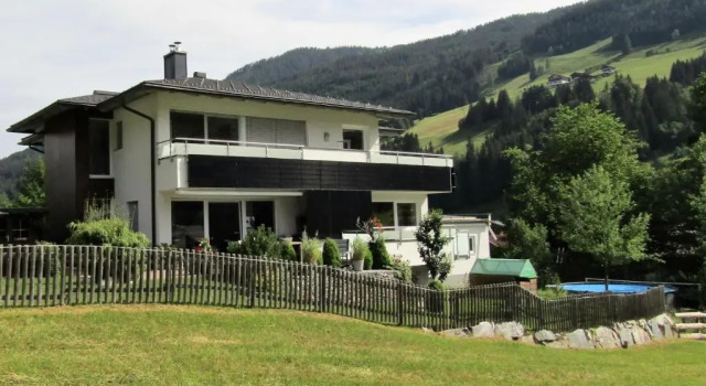 Апартаменты Appartement Heiss