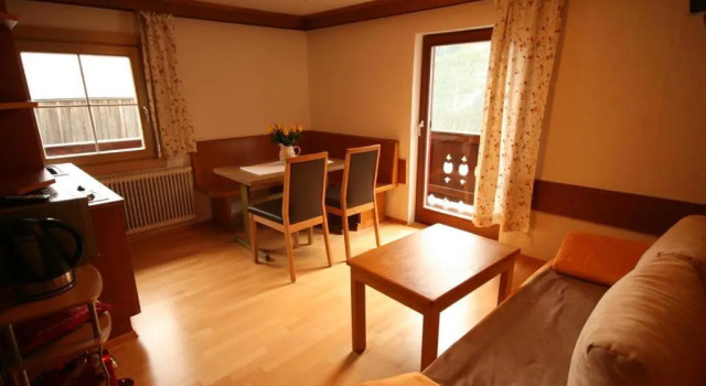 Апартаменты c 1 комнатой с балконом Appartementhaus Schmiedhof