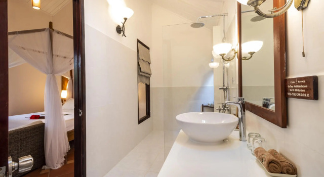 Коттедж Cassia Cottage Resort and Spa