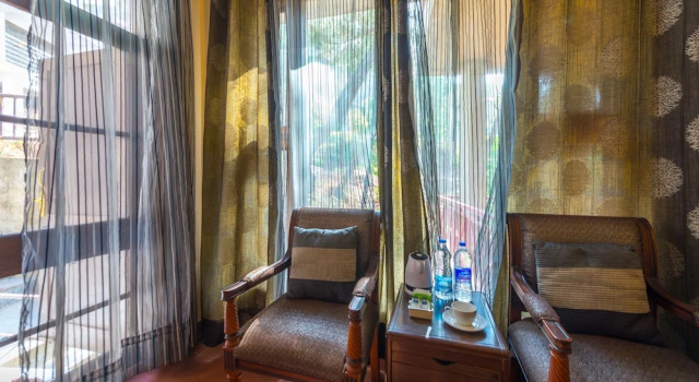 V Resorts Whispering Pines Barog, Забронировать Отель Отели штата Химачал-Прадеш 3 звезды, 3*