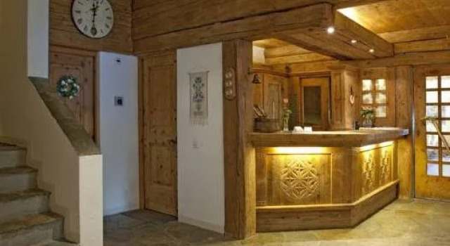 Hotel Chesa Grischa, Book Hotel Hoteller i Bregaglia Valley med parkering, Parkering