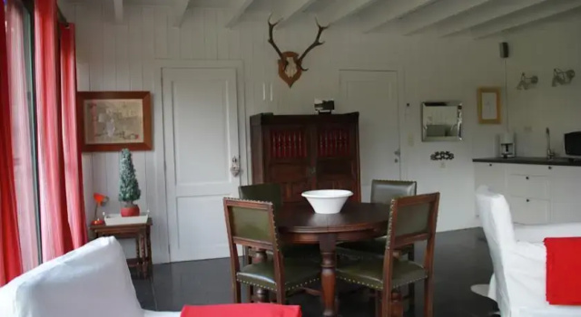 Chalet Les Mélèzes, Book Chalet Yves Gomezee Belgium