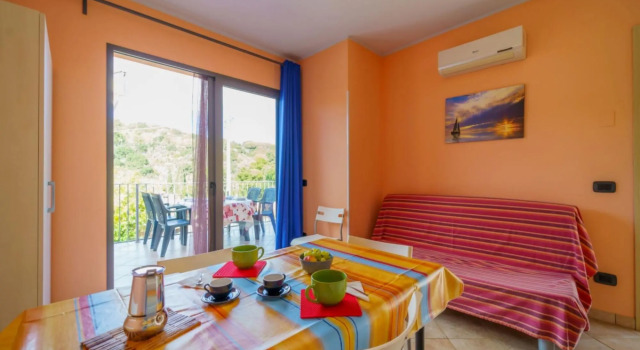Multicolor Apartment 6 Sea and Nature-APPARTAMENTO MULTICOLOR 6