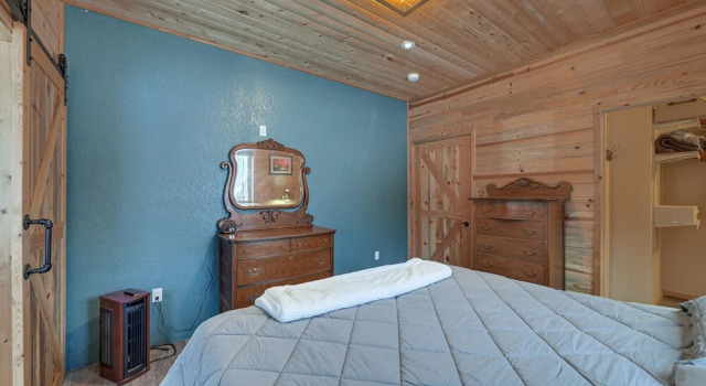 Custom Kasilof Cabin on 40 Private Acres, Rezerwuj Hotel Kasilof 
