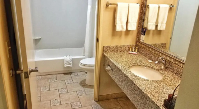 Люкс Best Western Plus Inn at the Vines