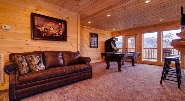 A River Runs Through It 3 Bedrooms 3 Bathrooms Cabin