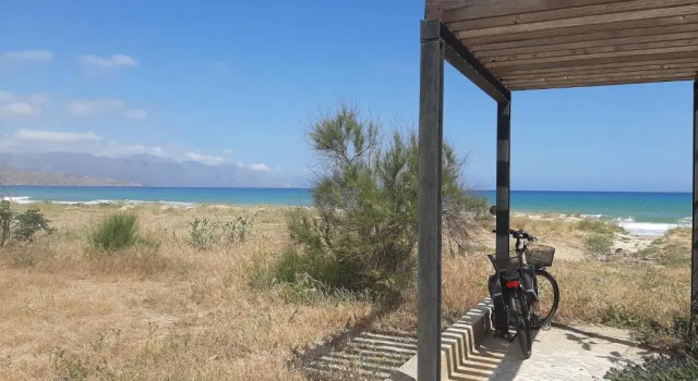 Onda Blu Panoramica con ampia Veranda a 3 minuti dal mare, Book Apartment Hotels in Sicily with Parking, Parking